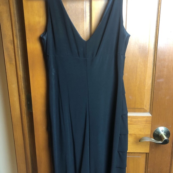 Black Dress - Picture 2 of 3